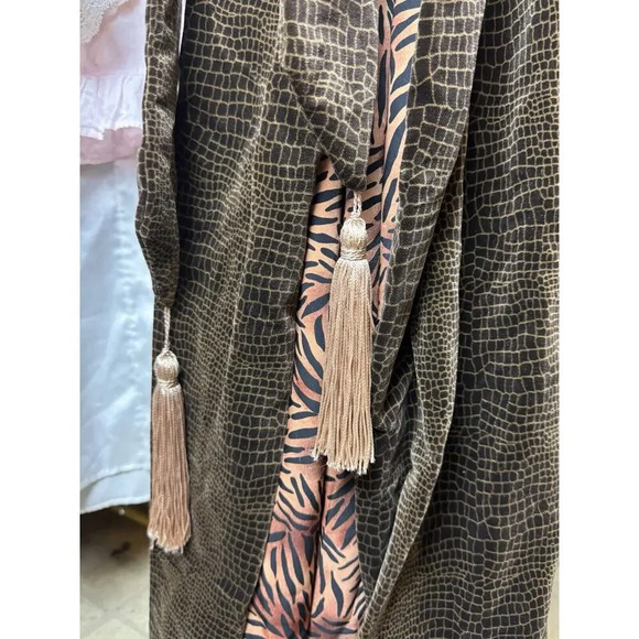 Georgette Trabolsi Sacs Fifth Avenue Vintage‎ Thick Robe W/Tassels & Animal - Picture 4 of 16